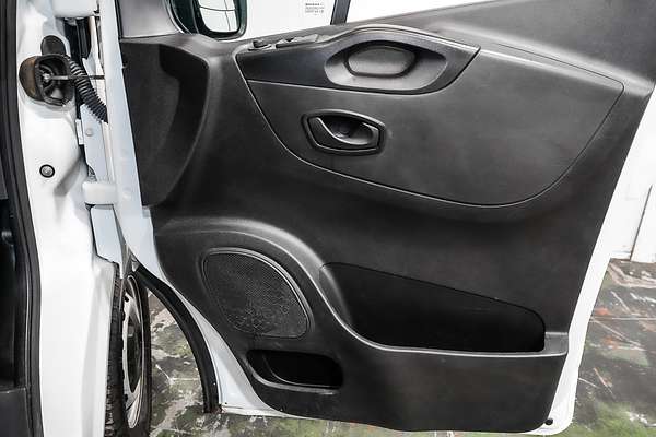 2021 Mitsubishi Express GLX SN SWB
