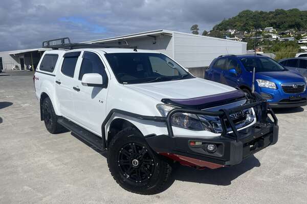 2015 Isuzu D-MAX LS-M