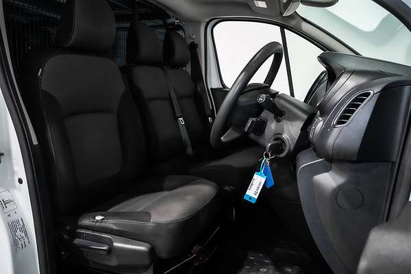 2021 Mitsubishi Express GLX SN SWB