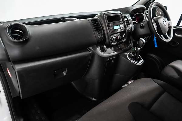 2021 Mitsubishi Express GLX SN SWB