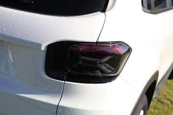 2024 Jeep Avenger Limited JJ