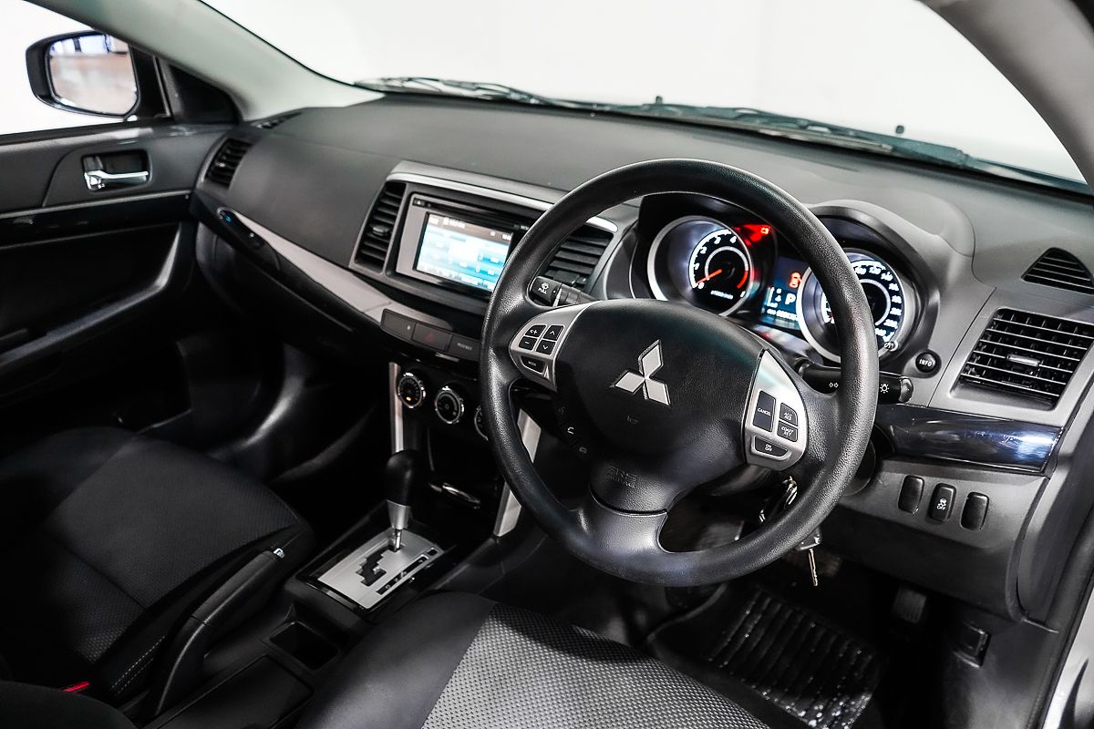 2016 Mitsubishi Lancer ES Sport CF