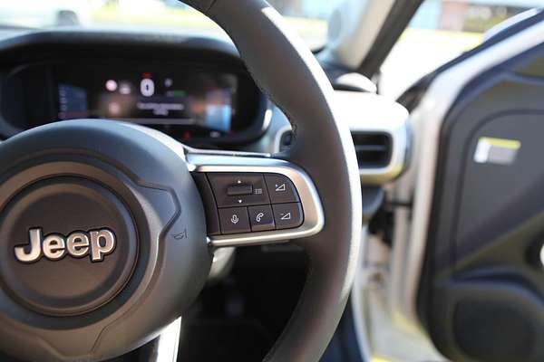 2024 Jeep Avenger Limited JJ