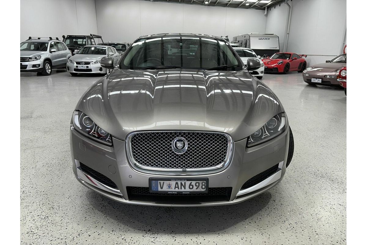 2011 Jaguar XF Luxury X250