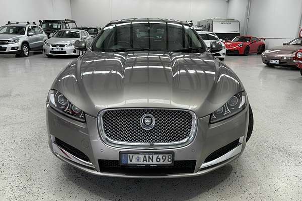 2011 Jaguar XF Luxury X250