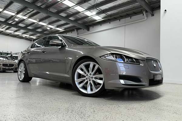 2011 Jaguar XF Luxury X250