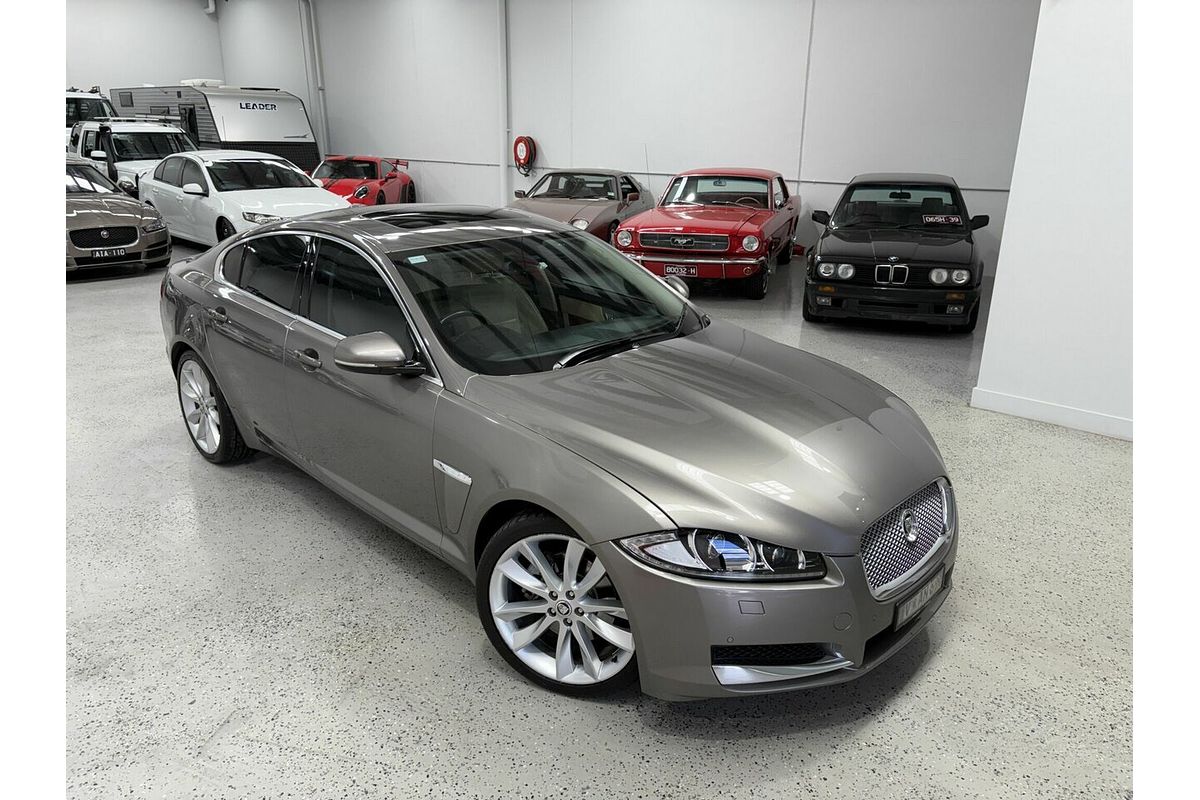 2011 Jaguar XF Luxury X250