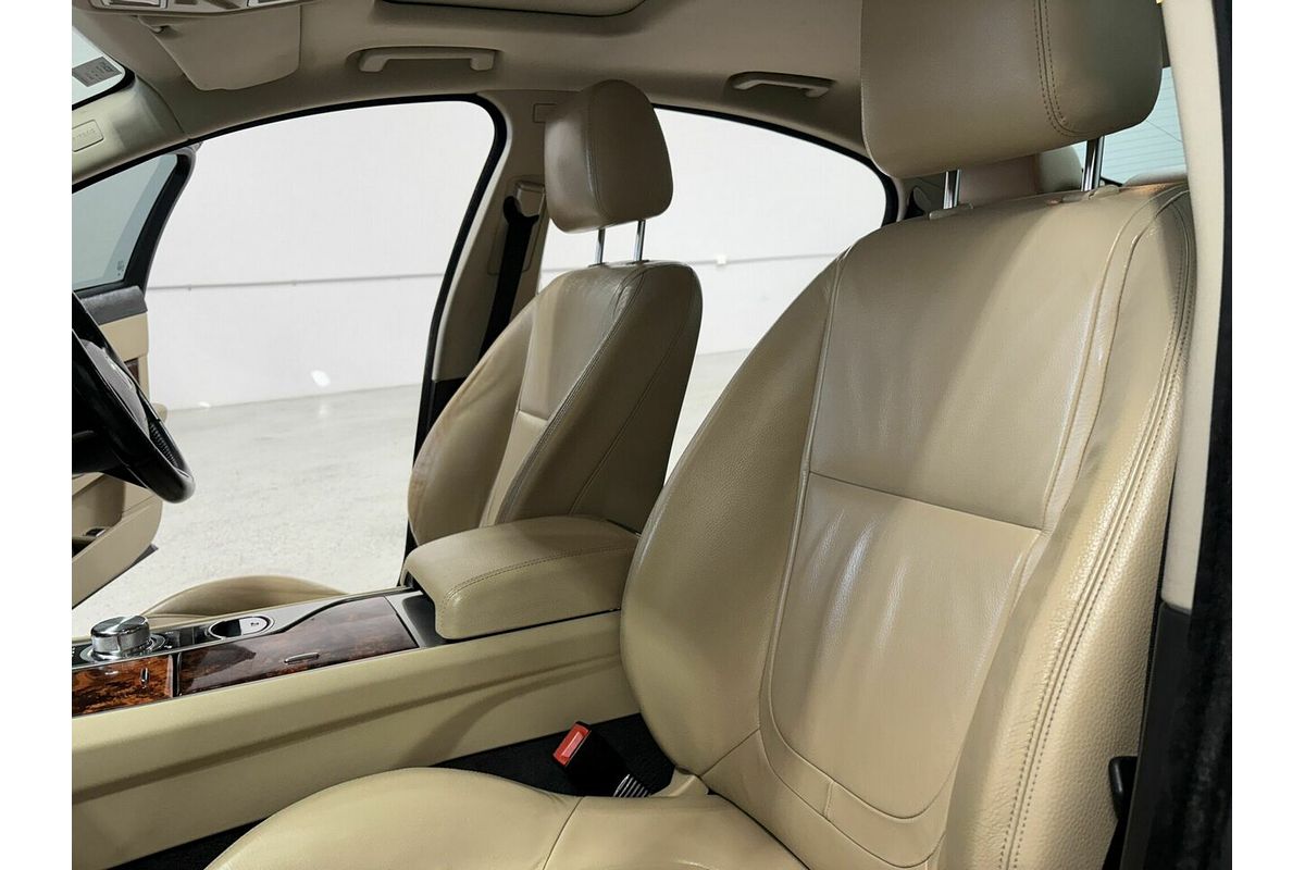 2011 Jaguar XF Luxury X250