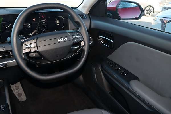 2025 Kia K4 Sport CL4m
