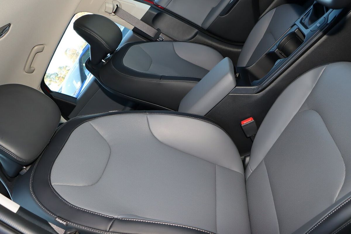 2025 Kia K4 Sport CL4m