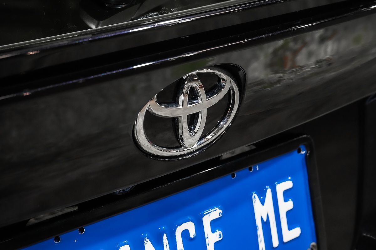 2021 Toyota C-HR GXL NGX10R
