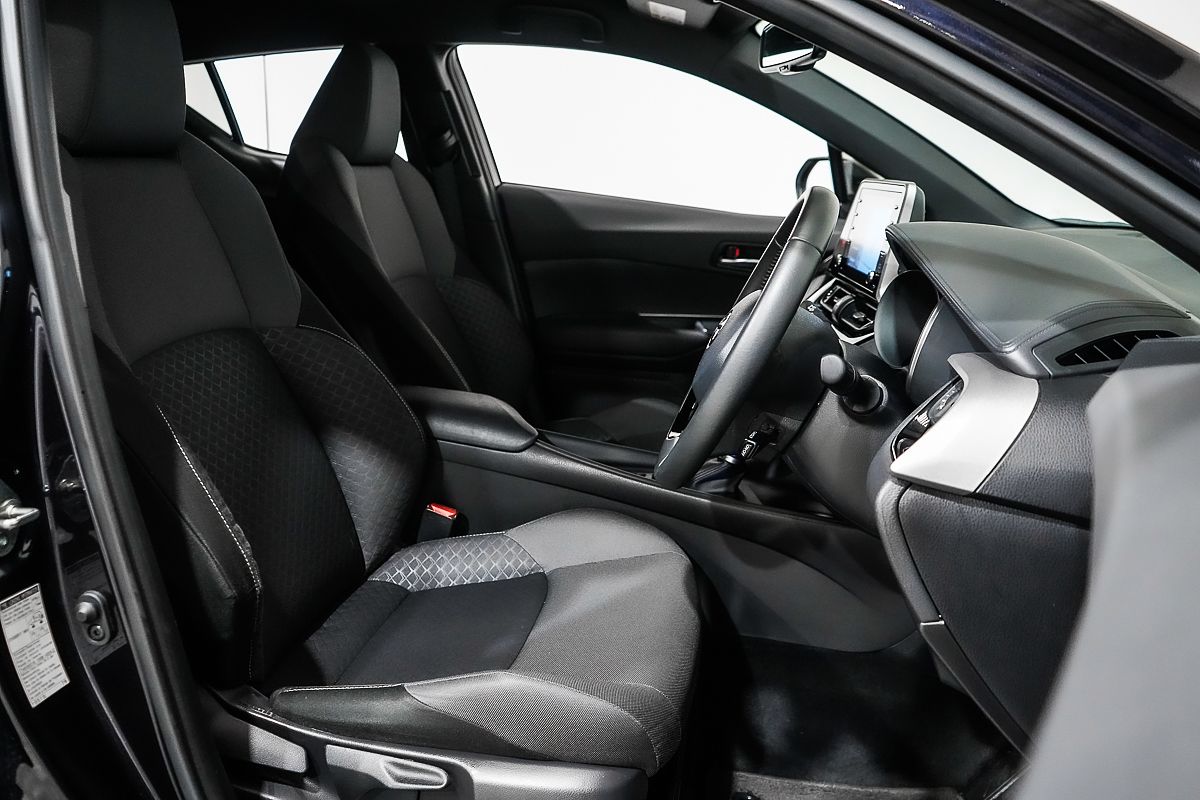 2021 Toyota C-HR GXL NGX10R