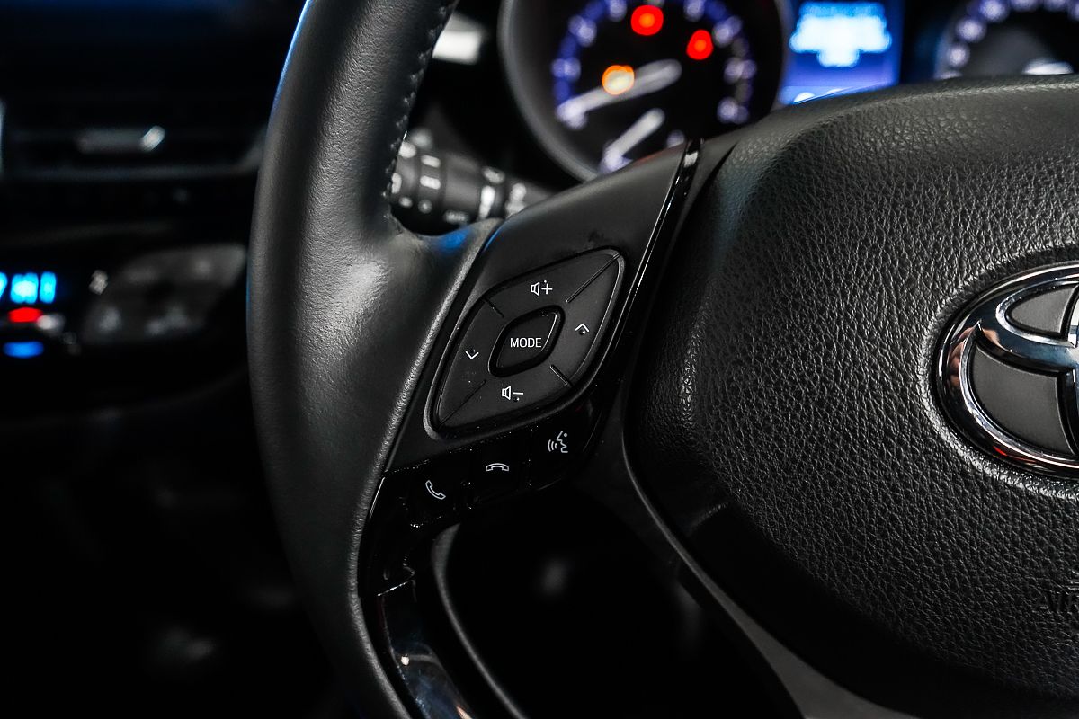 2021 Toyota C-HR GXL NGX10R