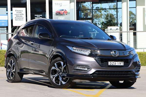 2018 Honda HR-V RS