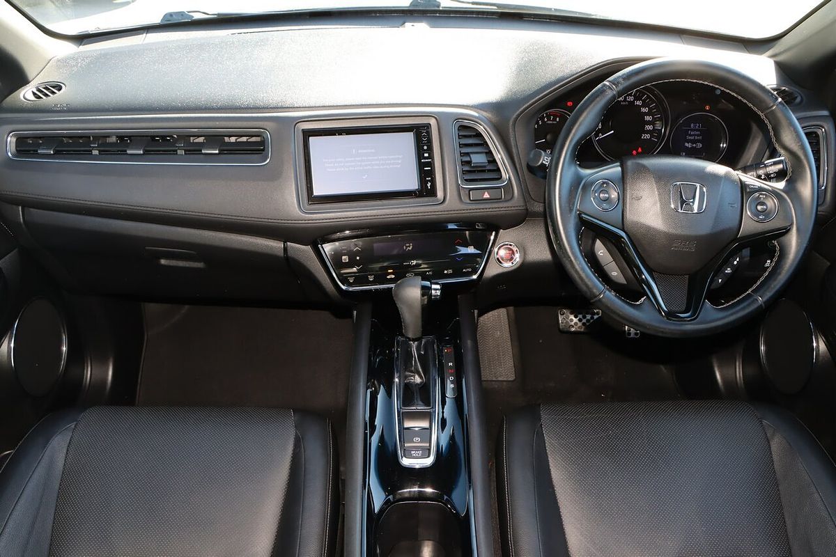 2018 Honda HR-V RS