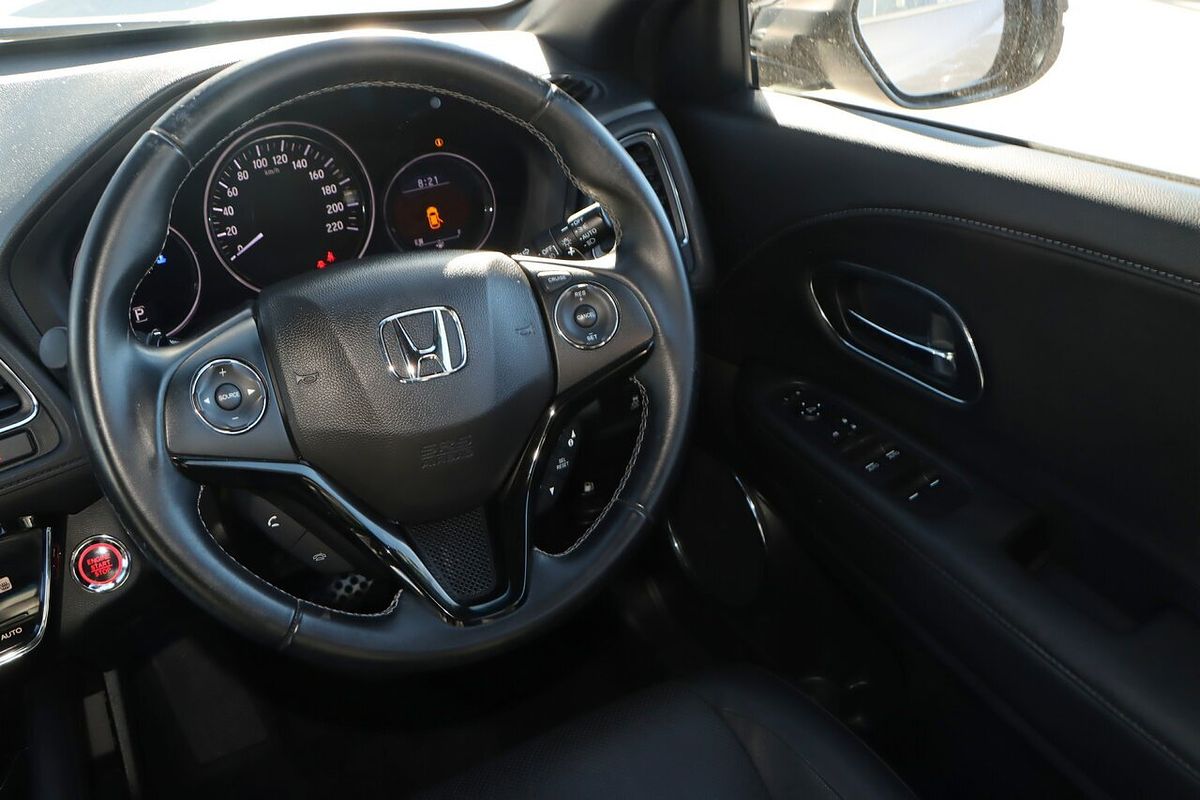 2018 Honda HR-V RS