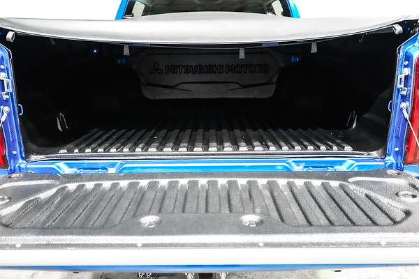 2023 Mitsubishi Triton GLS MR 4X4