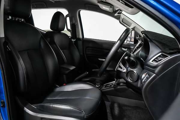2023 Mitsubishi Triton GLS MR 4X4
