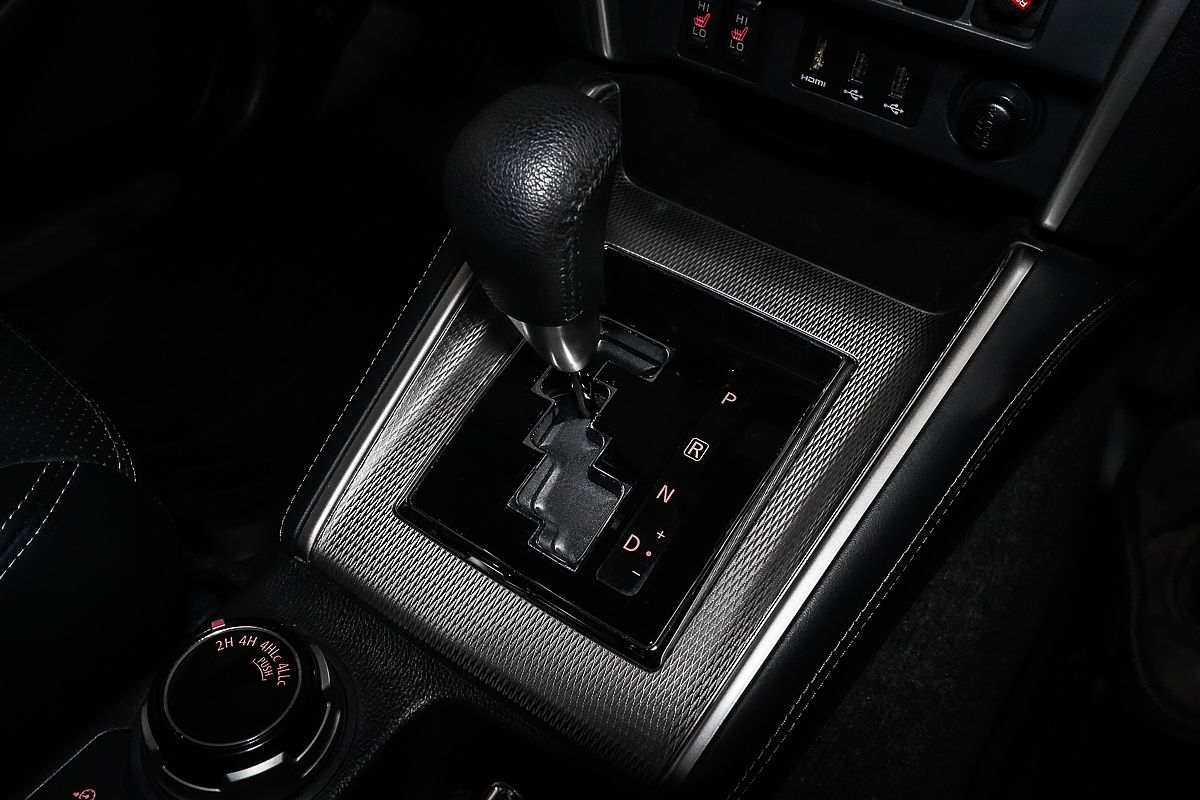 2023 Mitsubishi Triton GLS MR 4X4