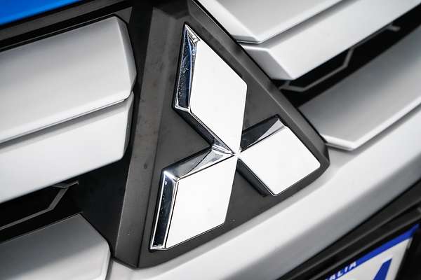 2023 Mitsubishi Triton GLS MR 4X4