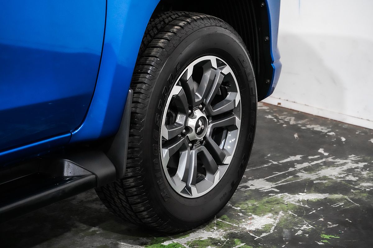 2023 Mitsubishi Triton GLS MR 4X4