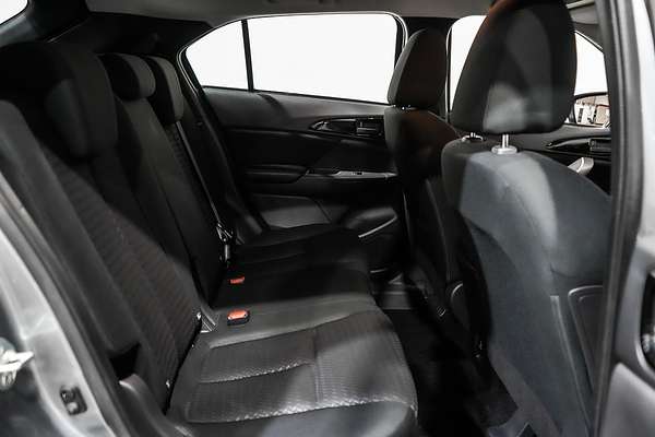 2024 Mitsubishi Eclipse Cross ES YB