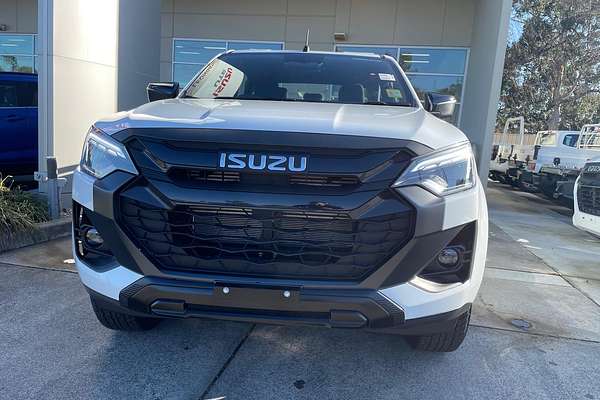 2025 Isuzu D-MAX X-RIDER 4X4