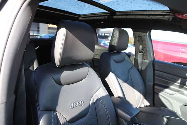 2023 Jeep Compass S-Limited M6