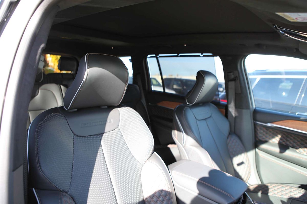 2023 Jeep Grand Cherokee Summit Reserve WL