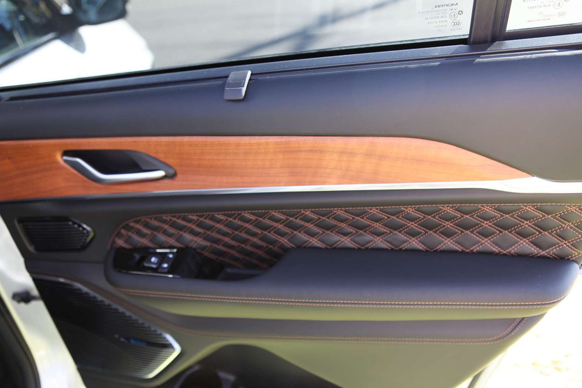 2023 Jeep Grand Cherokee Summit Reserve WL
