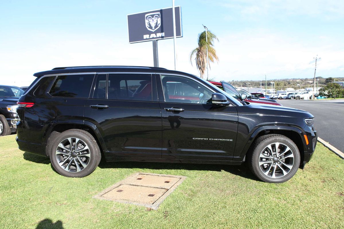 2023 Jeep Grand Cherokee Overland WL