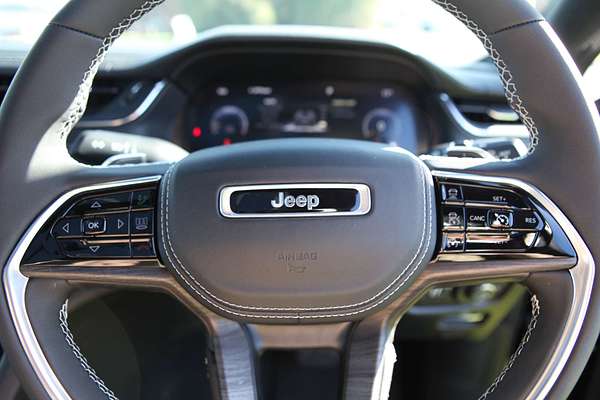 2023 Jeep Grand Cherokee Overland WL