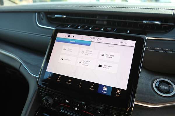 2023 Jeep Grand Cherokee Overland WL