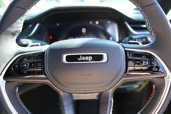 2023 Jeep Grand Cherokee Overland WL