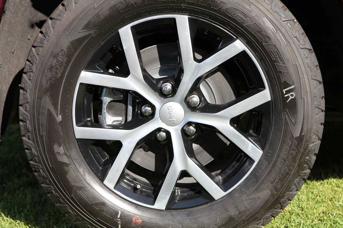 2023 Jeep Grand Cherokee Overland WL