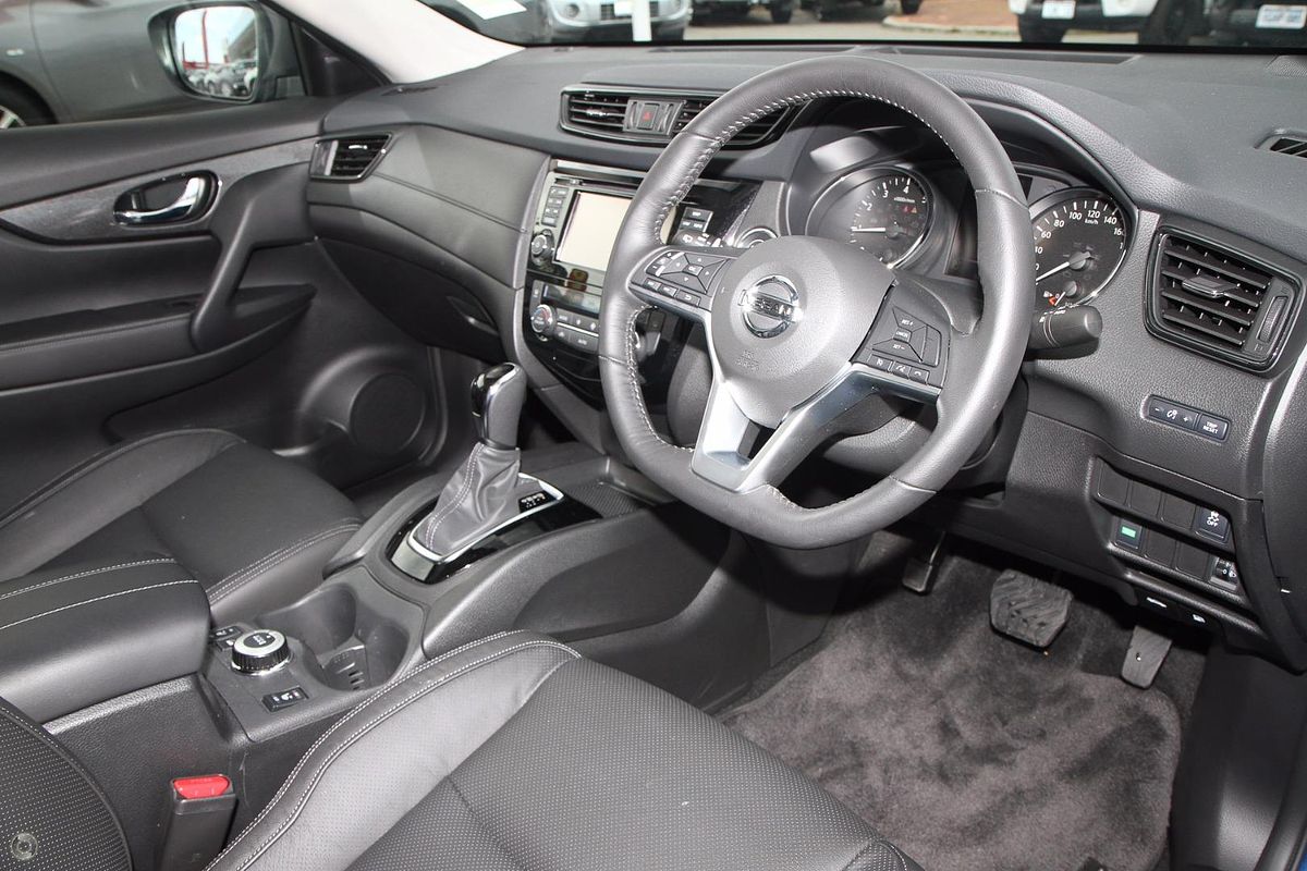 2018 Nissan X-TRAIL ST-L T32 Series II