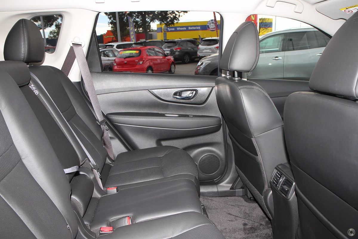 2018 Nissan X-TRAIL ST-L T32 Series II