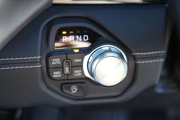 2025 RAM 1500 Laramie Sport Hurricane SO RamBox DT 4X4 SWB