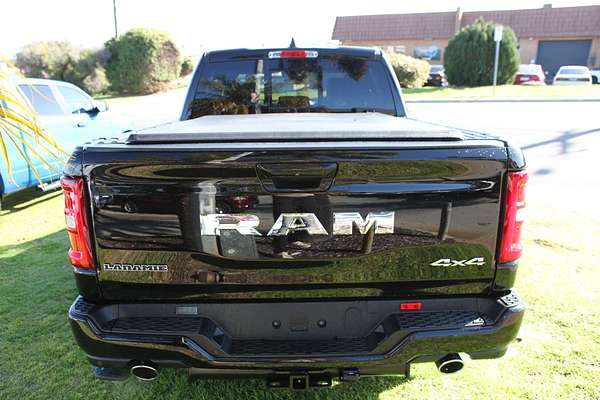 2025 RAM 1500 Laramie Sport Hurricane SO RamBox DT 4X4 SWB