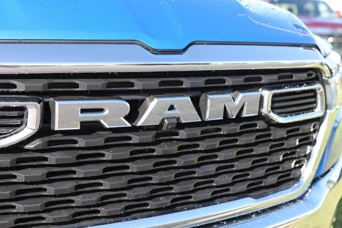 2024 RAM 1500 Big Horn HURRICANE 3.0TT DT 4X4 LWB
