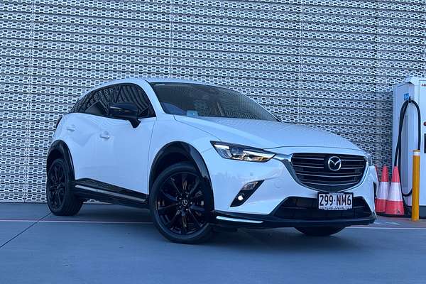 2023 Mazda CX-3 sTouring DK