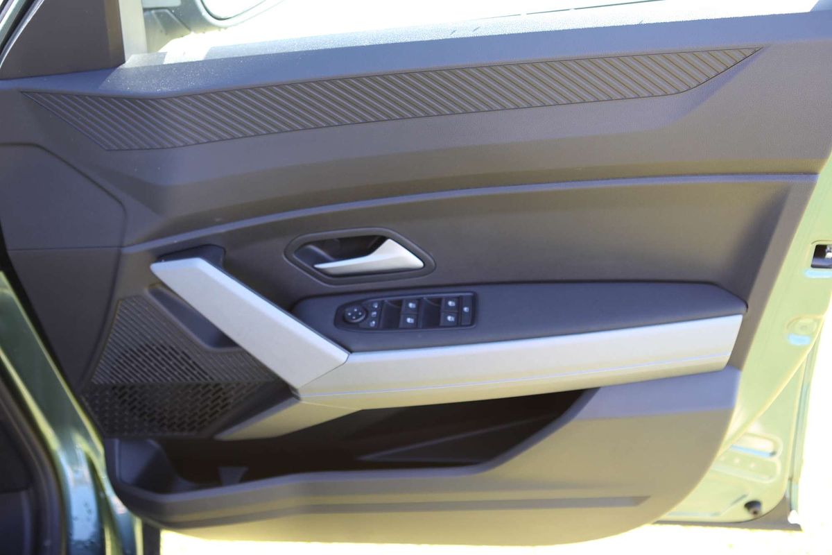 2025 Renault Duster Techno X1311