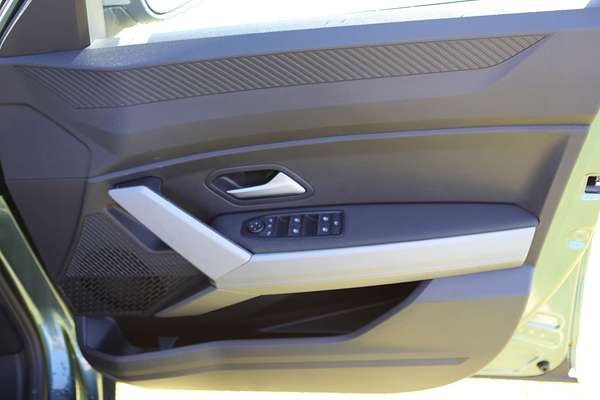 2025 Renault Duster Techno X1311