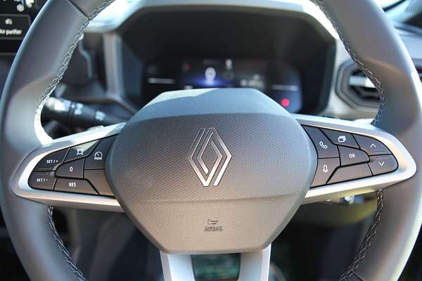 2025 Renault Duster Techno X1311