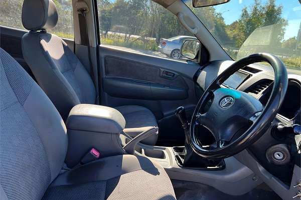 2007 Toyota Hilux SR KUN26R 4X4
