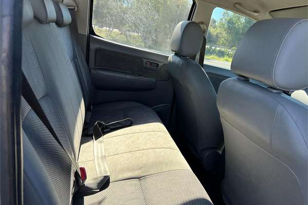 2007 Toyota Hilux SR KUN26R 4X4