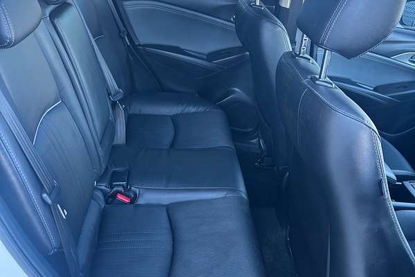 2023 Mazda CX-3 sTouring DK