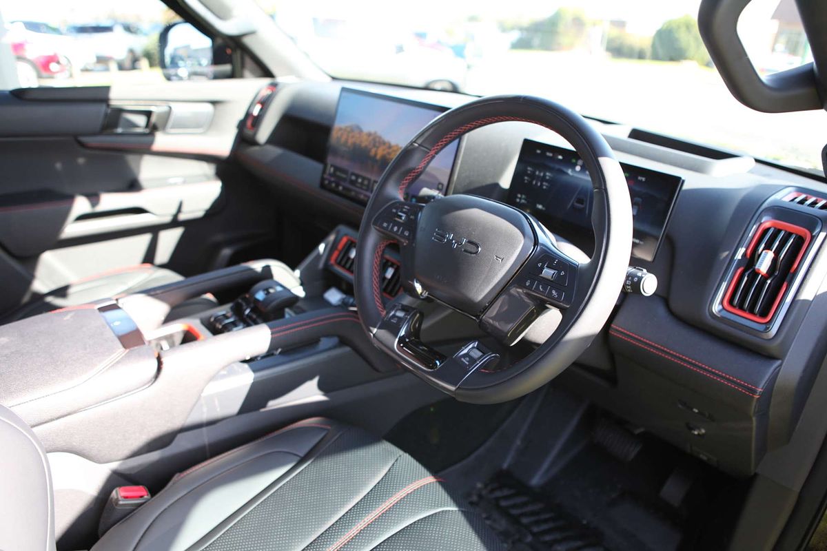 2025 BYD SHARK 6 Premium All Wheel Drive