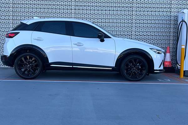 2023 Mazda CX-3 sTouring DK