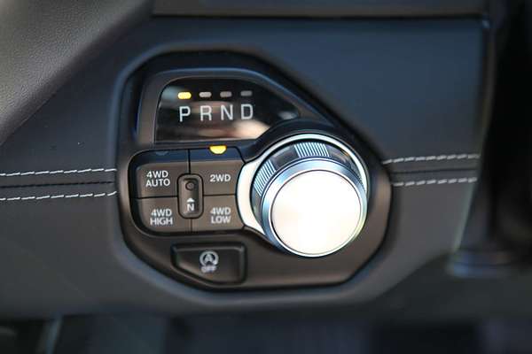 2024 RAM 1500 Laramie Sport RamBox DT 4X4 SWB